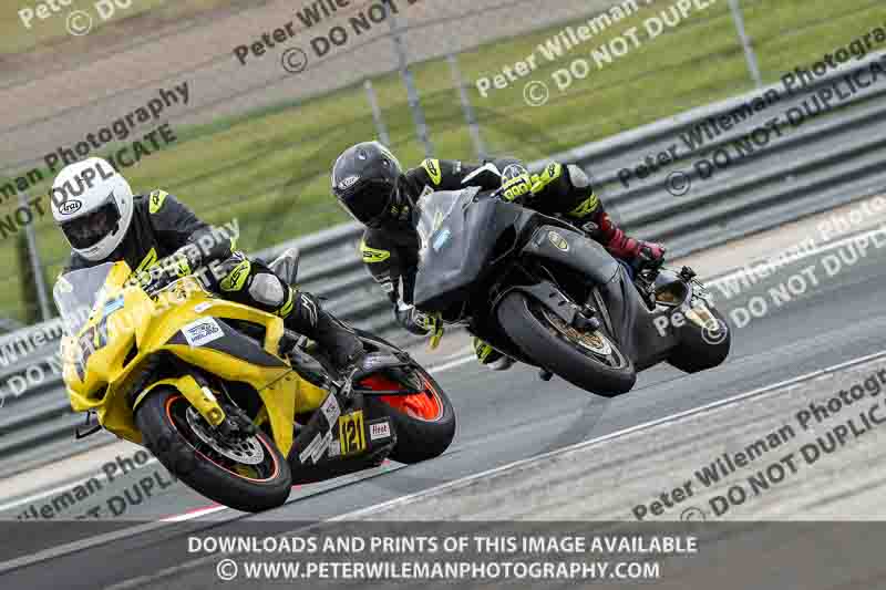 cadwell no limits trackday;cadwell park;cadwell park photographs;cadwell trackday photographs;enduro digital images;event digital images;eventdigitalimages;navarra;no limits trackdays;peter wileman photography;racing digital images;trackday digital images;trackday photos